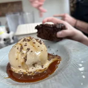 Coffee ice cream, brownie, caramel sauce