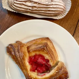 rhubarb danish