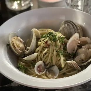 Clams linguine