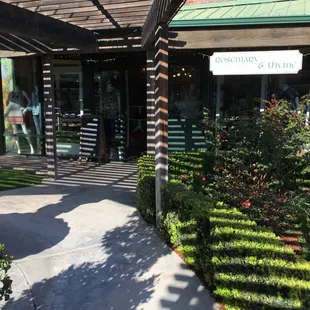 Rosemary &amp; Thyme storefront