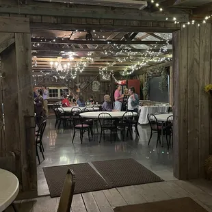 he dining room