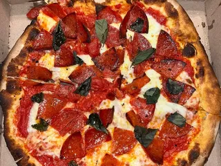 Ianni's Pizzeria