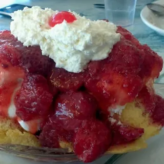Tom's Strawberry Shortcake Delight