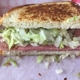Pastrami Sandwich