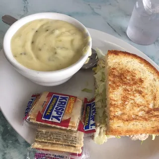 Tuna Sandwich