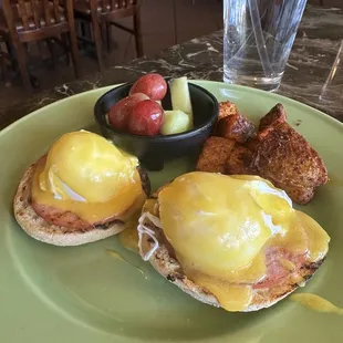 Eggs Benedict