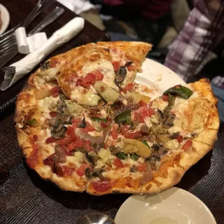 Artichoke Mushroom Pizza