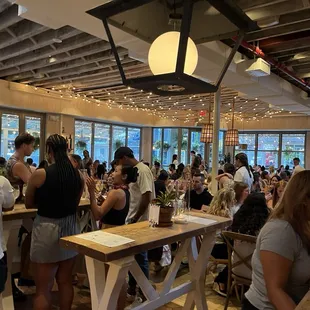 Big crowd for a Thursday