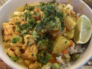 Mike’s Tav on The Ave