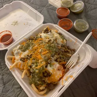 Not even half way in &amp; im already not wanting to get full, it is soooo good. I&apos;m definitely going back! #CarneAsadaFries