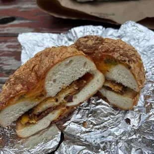 jalapeño bagel with bacon hash brown and cheese