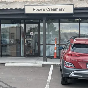 Ice-cream, frozen pie, natural nut butters manufacturer