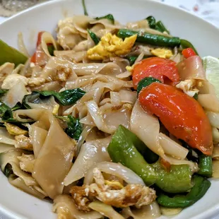 Pad kee mao