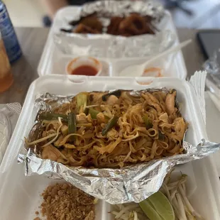 Chicken Pad-Thai