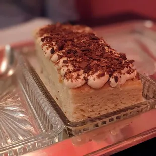 Rose's Luxury