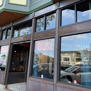 Front of Roses on Adeline