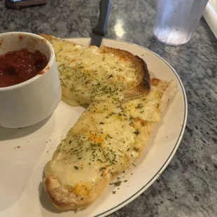 Cheesy Garlic Bread! Must have