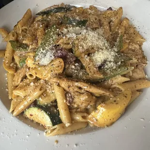 Special - Chipotle Pesto with garden veggies &amp; chicken