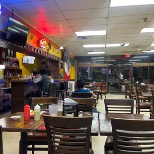 sushi and sashimi, interior