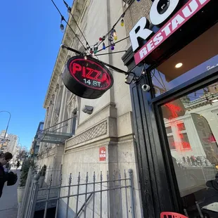 the outside of a restaurant