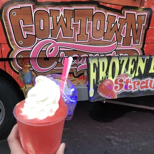 Lemonade float from Cowtown Creamery