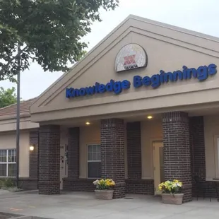 Roseville Knowledge Beginnings