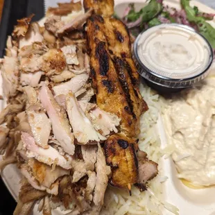Platter with chicken shawarma