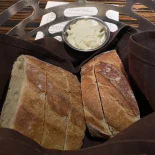Table Bread &amp; Butter