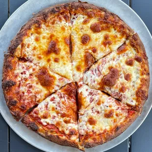 Cheese pizza
