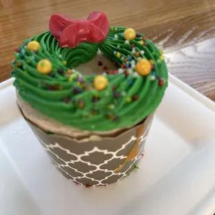 Coquito Wreath Cupcake