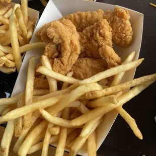 Chicken Breast Nuggets - 8 Pieces