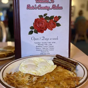 a plate of breakfast food