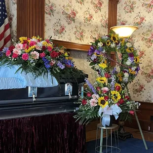 Casket spray &amp; arrangements