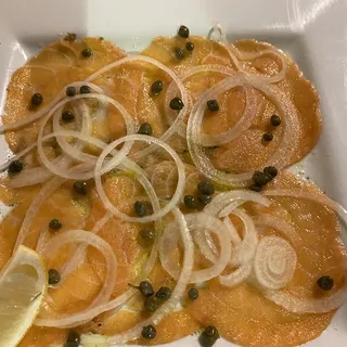 Carpaccio di Salmone*