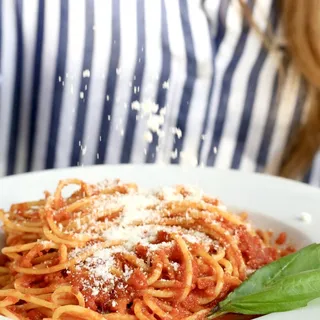 Spaghetti Pomodoro e Basilico