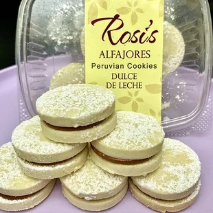 Rosi's dulce de leche alfajores
