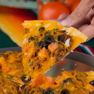 Mexican Pizza with Shredded Beef