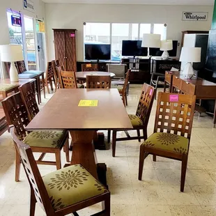 Furniture (05/13/23). @RossApplianceAndMattress #Kalihi #Oahu #Hawaii #Appliances #Mattresses #RentalProperty