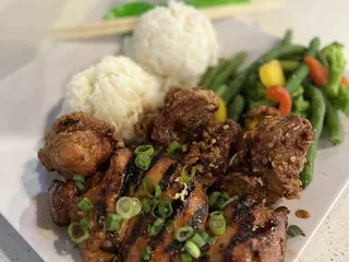 9th Island Grill