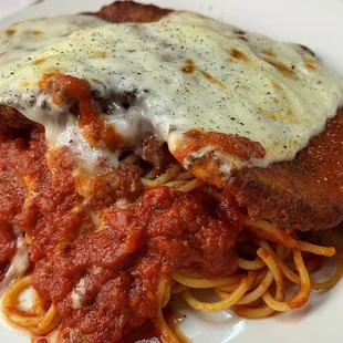 Chicken parm, nicely robust marinara sauce with extra pepper flakes