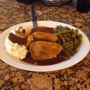 Boneless pork with sauerkraut and mashed potato and green beans! To die for!!!!