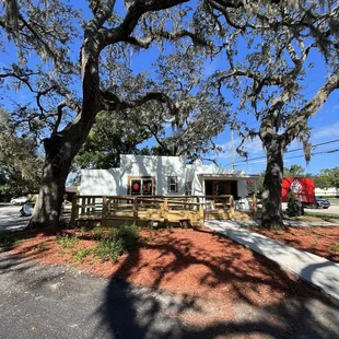 the front of the restaurant