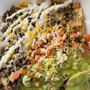 Rosy's Supreme Nachos with carne asada!!