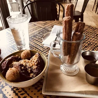 Platanos Y Crema