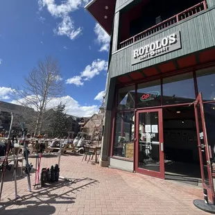 Sunny Outdoor Seating