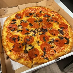 Pepperoni and mushroom pizza