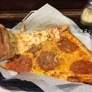 Cheese Pizza