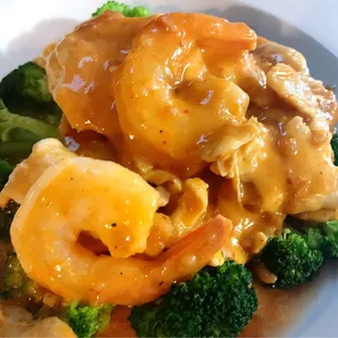 Amazing shrimp and chicken