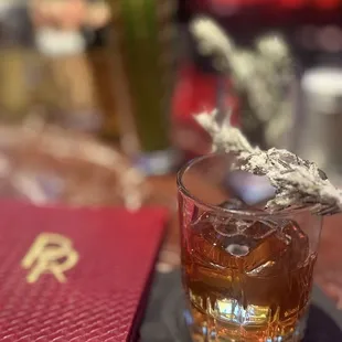 oysters and mussels, drink