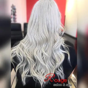 Beautiful gray hair by Viry!!!
